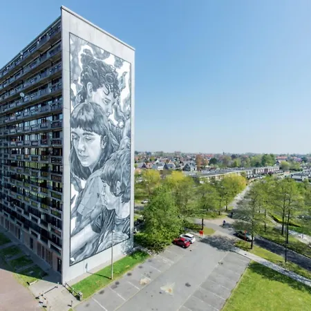 In Near Marina & Park *