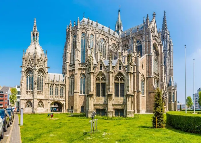 In Near Marina & Park 公寓