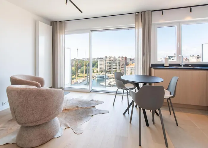 In Near Marina & Park * 奥斯滕德