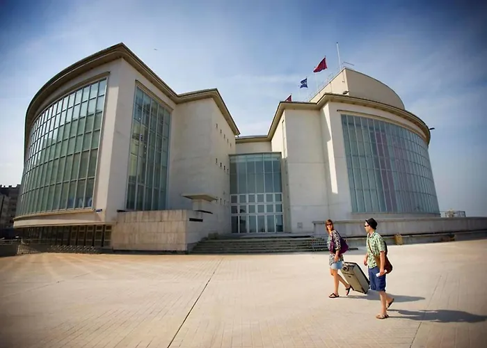 公寓 In Near Marina & Park *