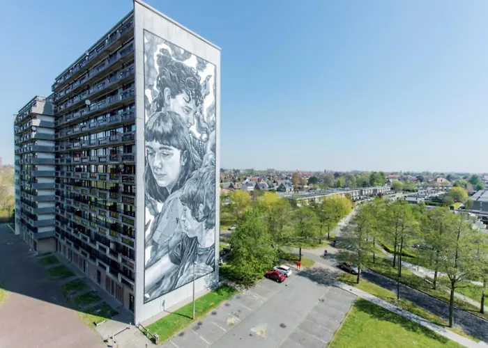 In Near Marina & Park *